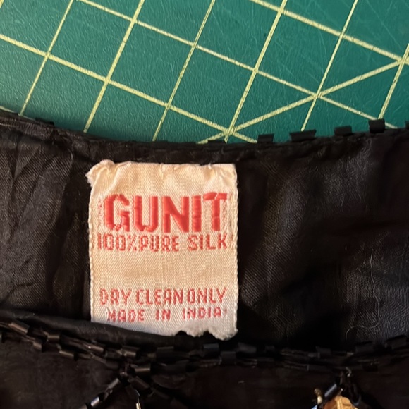 vintage 80s Gunit bead & sequin silk top - Picture 5 of 6